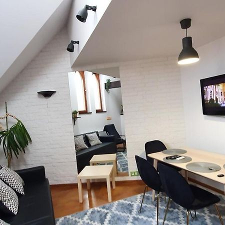 Old Town, Apartment, Blich クラクフ エクステリア 写真