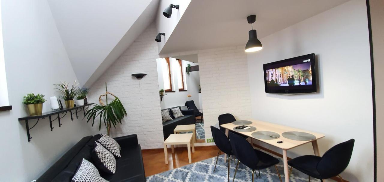 Old Town, Apartment, Blich クラクフ エクステリア 写真