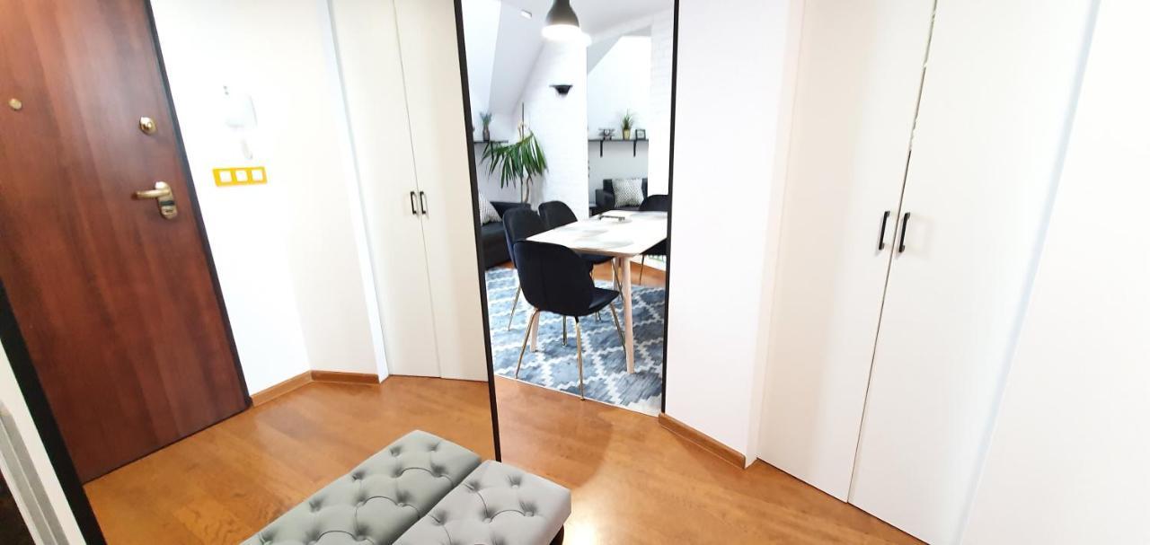 Old Town, Apartment, Blich クラクフ エクステリア 写真