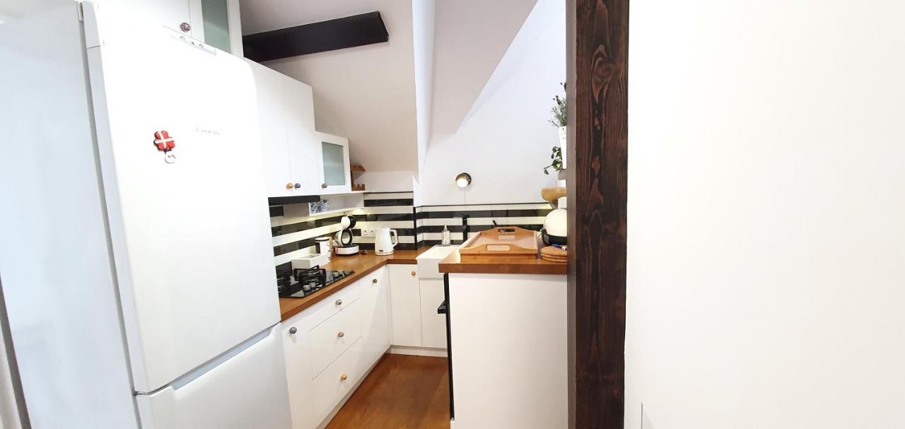 Old Town, Apartment, Blich クラクフ エクステリア 写真
