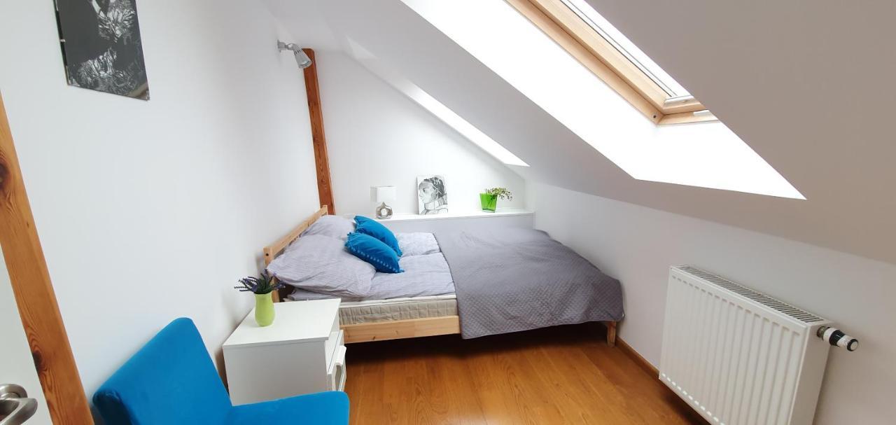 Old Town, Apartment, Blich クラクフ エクステリア 写真