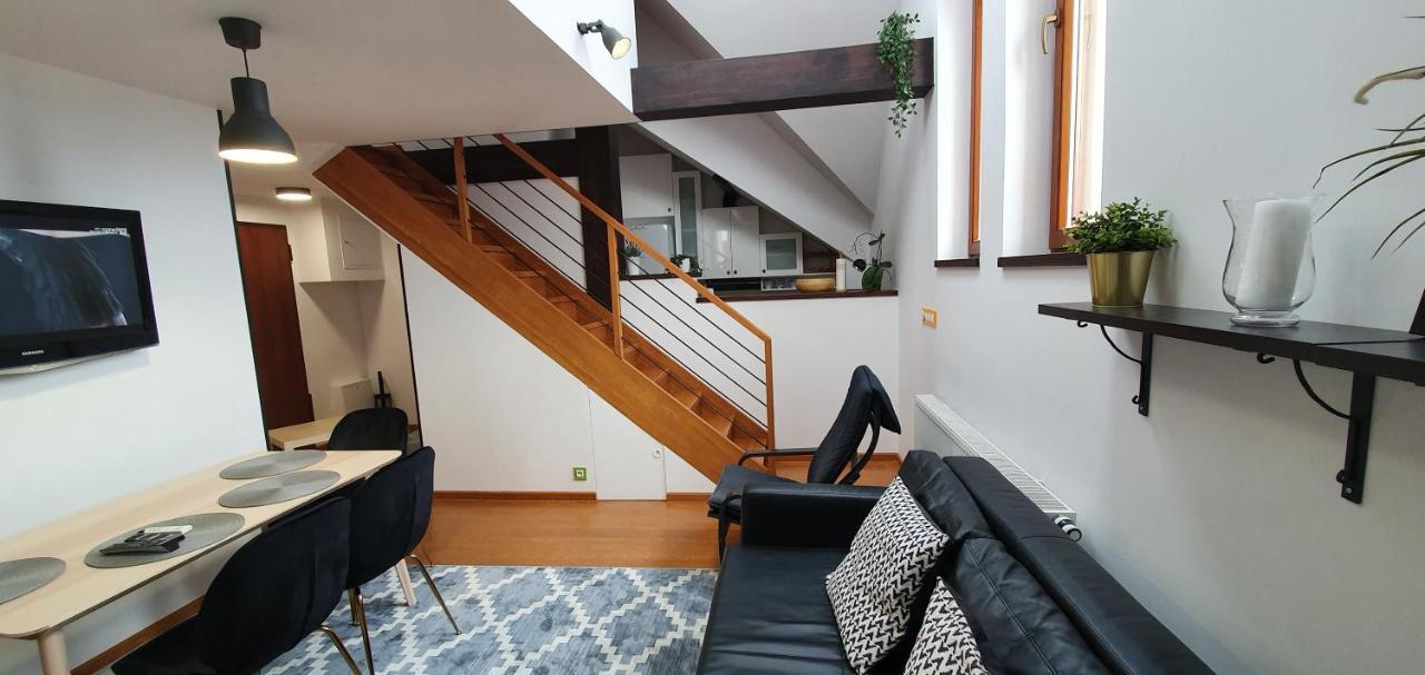 Old Town, Apartment, Blich クラクフ エクステリア 写真